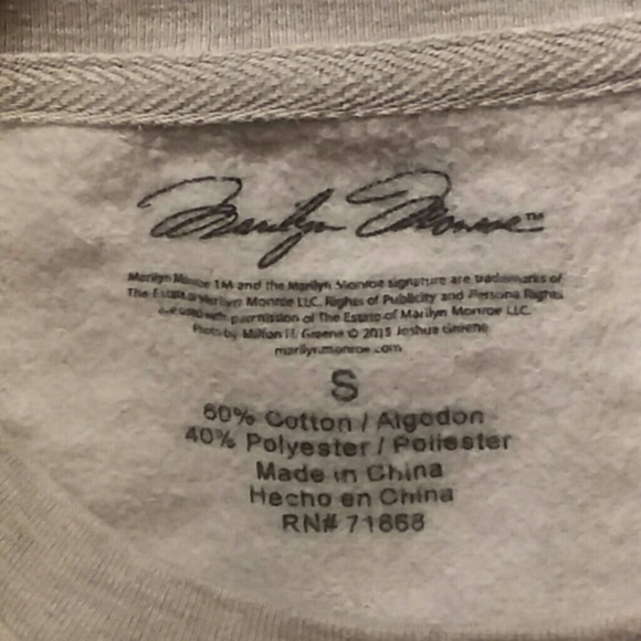 Ladies Marilyn Monroe sweatshirt ONLY WORE 1 TIME. - Picture 3 of 3